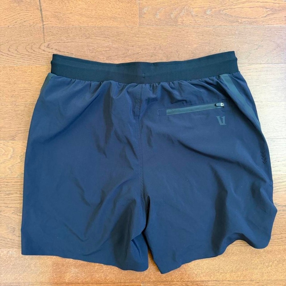 Vuori Domain Performance Shorts Mens Small S Black 6.5" Inseam Lined Gym V3007 - Picture 6 of 6